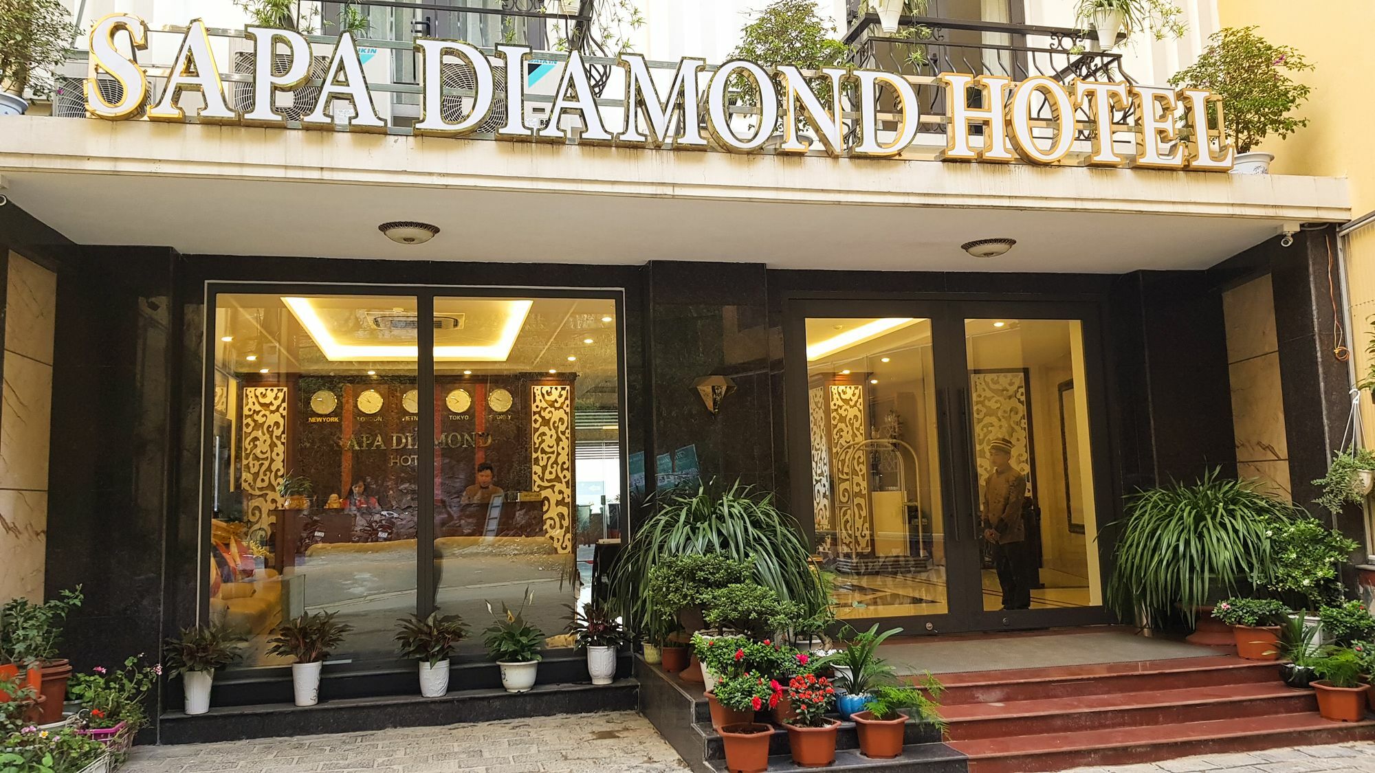 Sapa Diamond Hotel Exterior photo